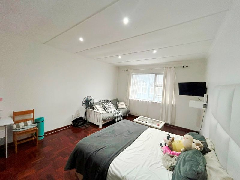 HUMEWOOD STUDIO / BACHELOR APARTMENT FOR RENT - Photo 3