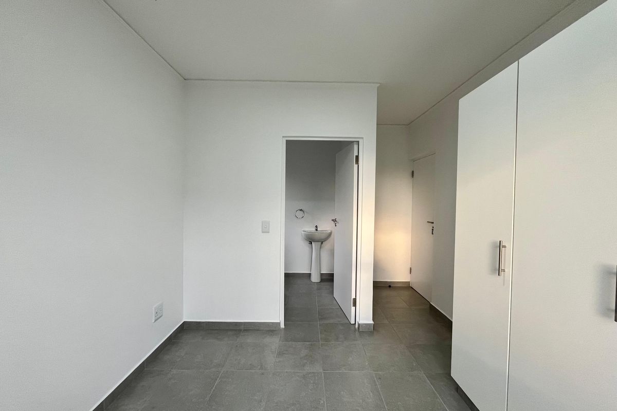 Be the First to Call This Top-Floor Gem Home - Photo 5