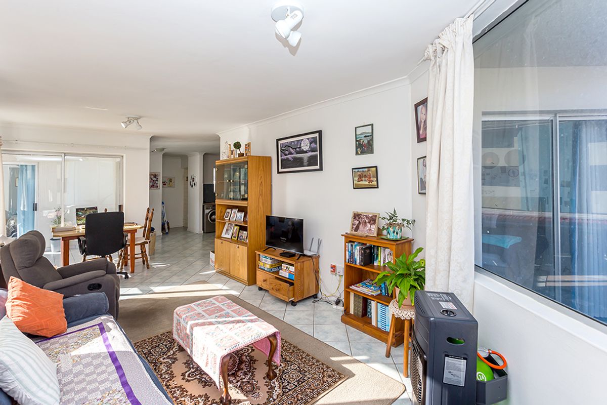 Apartment For Sale In Blouberg - Photo 2