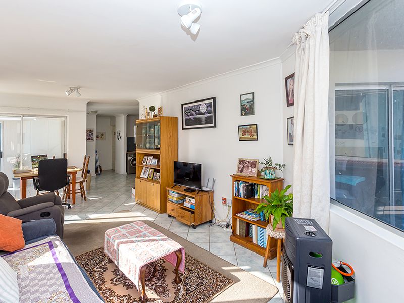 Apartment For Sale In Blouberg - Photo 2