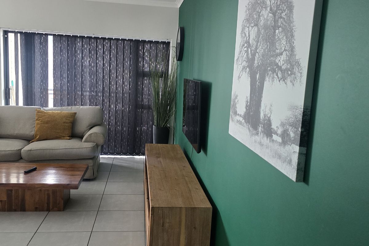 Apartment For Sale In Pretoria - Photo 2