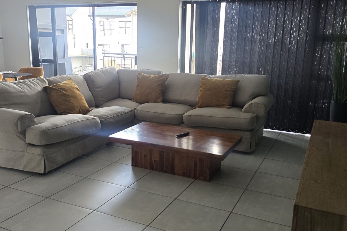 Apartment For Sale In Pretoria - Photo 3