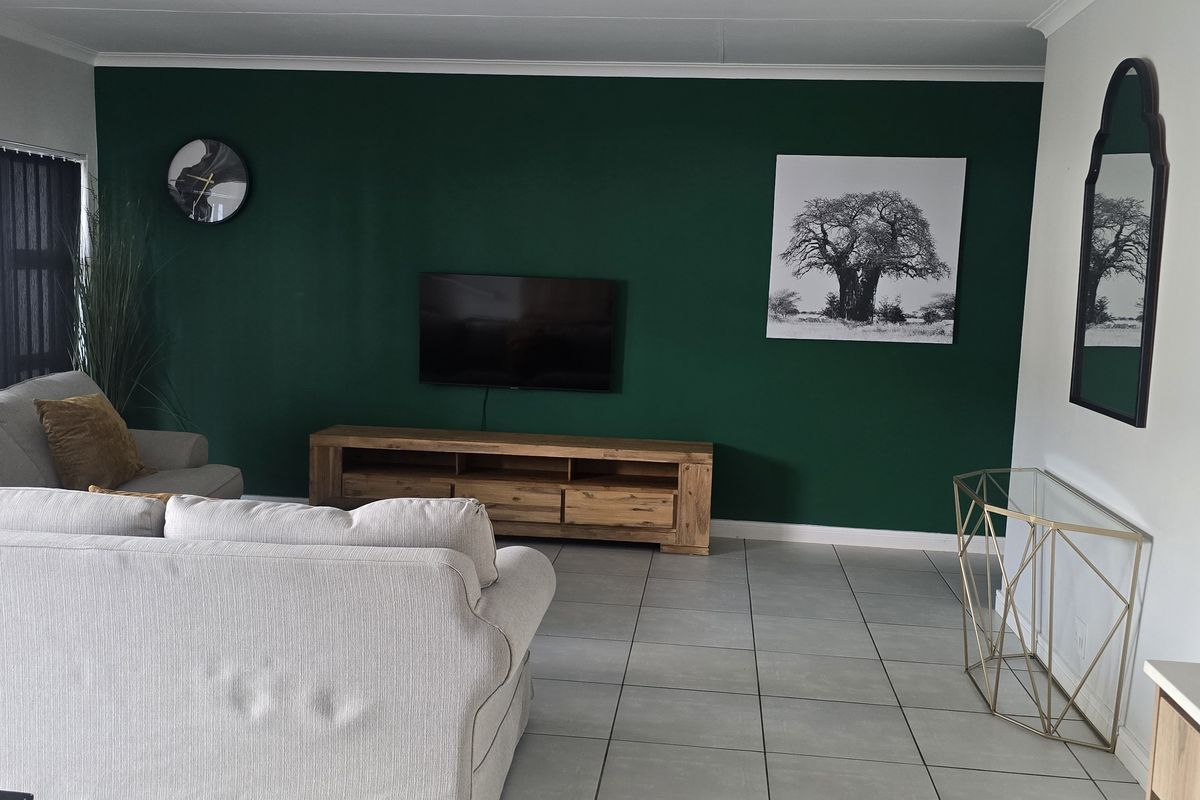 Apartment For Sale In Pretoria - Photo 5
