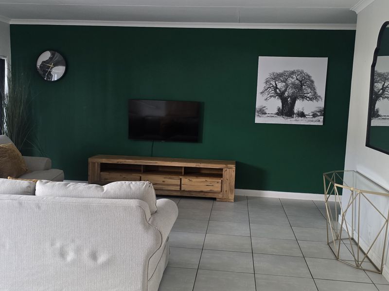 Apartment For Sale In Pretoria - Photo 5