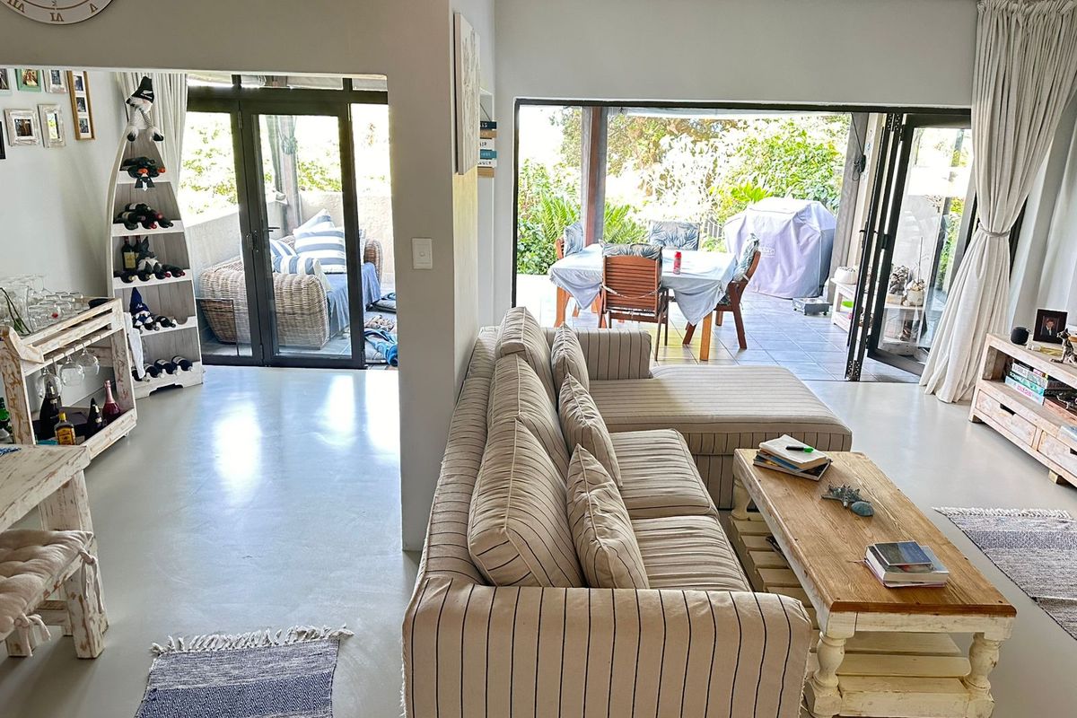 Exclusive Beachfront Townhouse - Pet Friendly - Photo 4