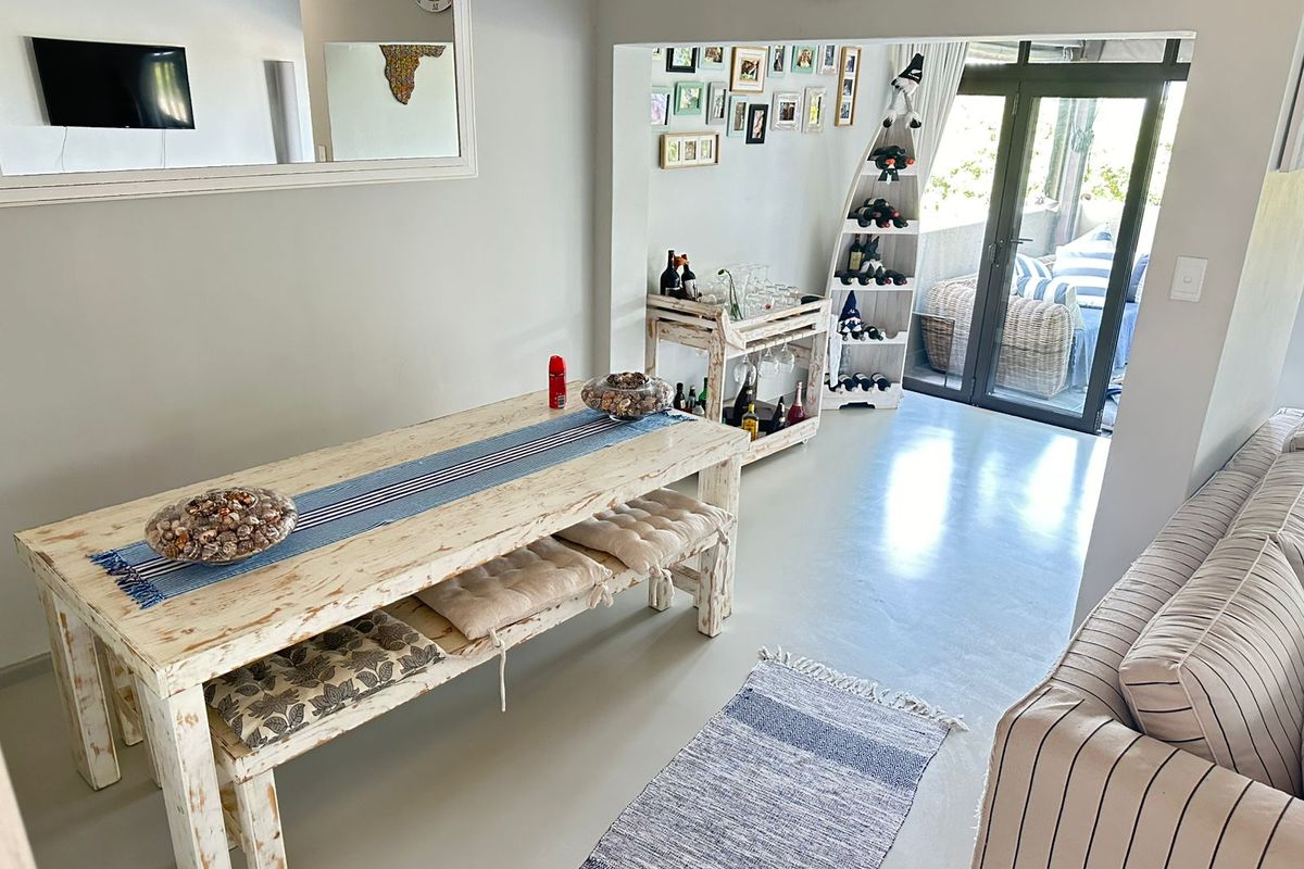 Exclusive Beachfront Townhouse - Pet Friendly - Photo 3