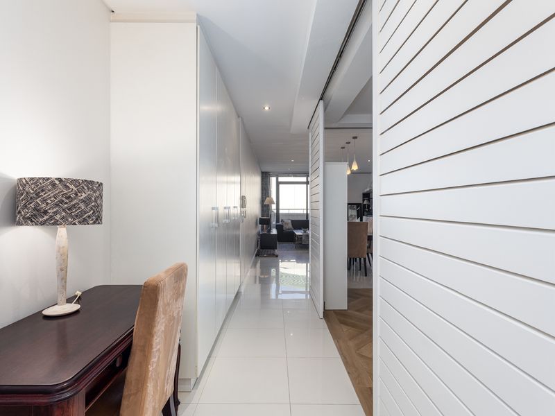 1 Bedroom Apartment to let - Photo 2