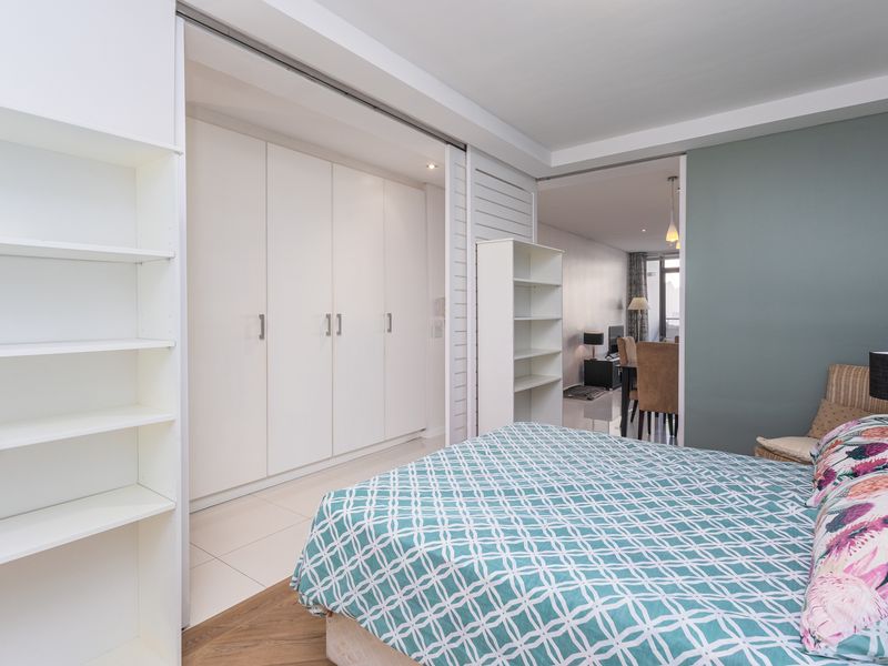 1 Bedroom Apartment to let - Photo 5