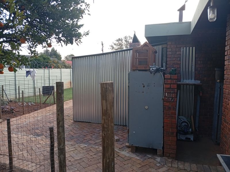House For Sale In Pretoria - Photo 4
