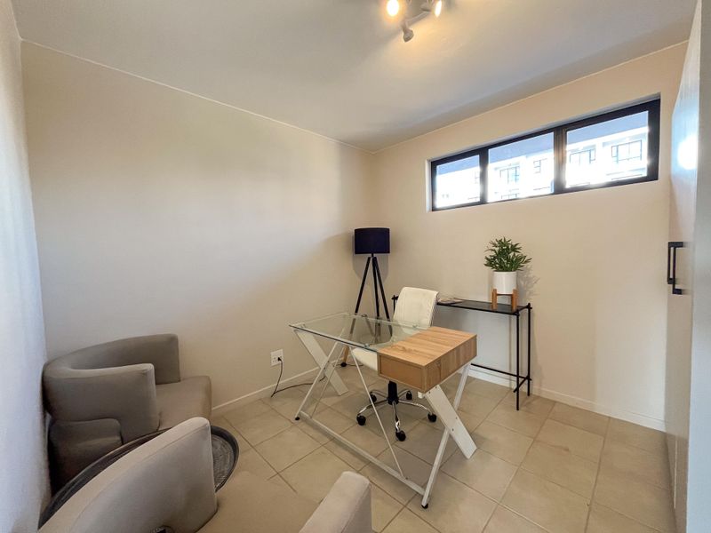 Last 3 Bedroom Apartment Available direct from the developer! - Photo 4
