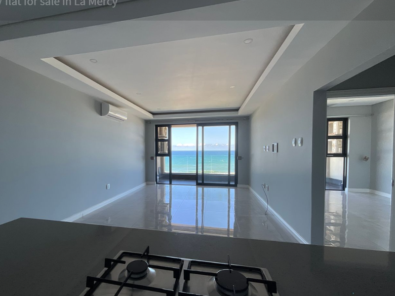 Modern Beachfront Apartment - Photo 4