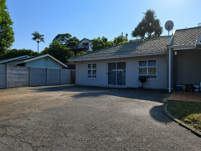 Freestanding house & Granny cottage - Photo 2