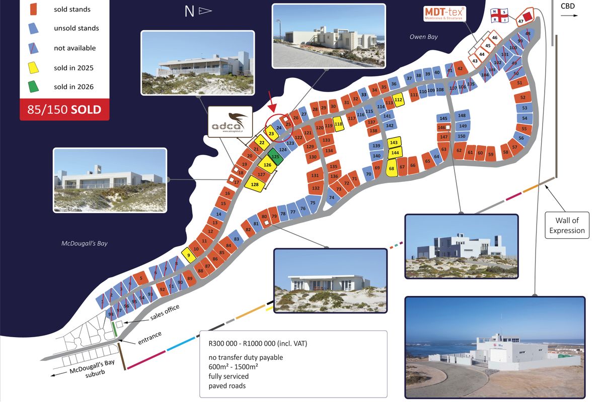 A comprehensive site development plan for a residential estate, illustrating stand availability, layout, and surrounding coastal landscape features.