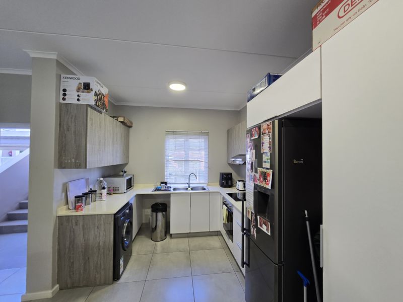 Modern Ground Floor Apartment in Manor Gardens - Photo 4