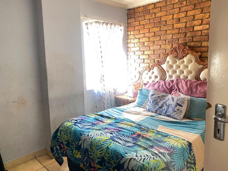Stylish 2 bed Apartment For Sale - Photo 9
