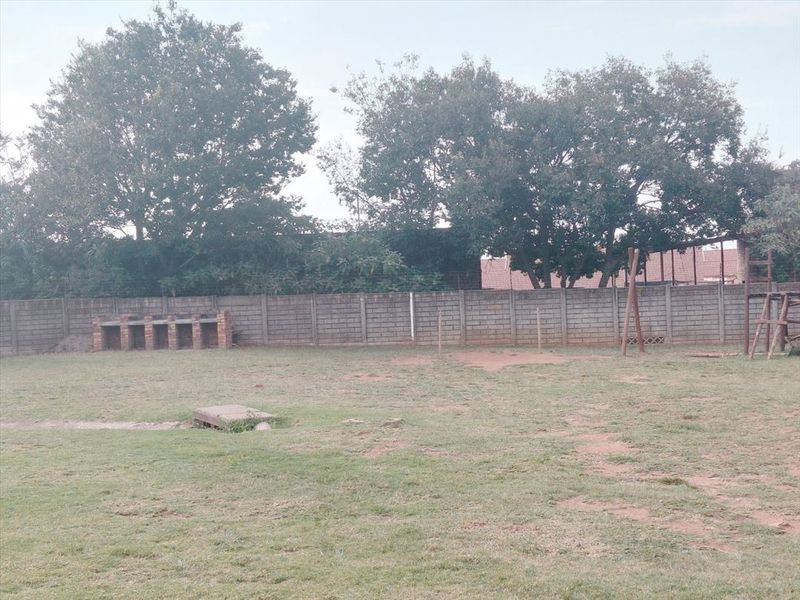 2 Bedroom Ground floor townhouse in Glen Marais - Photo 7