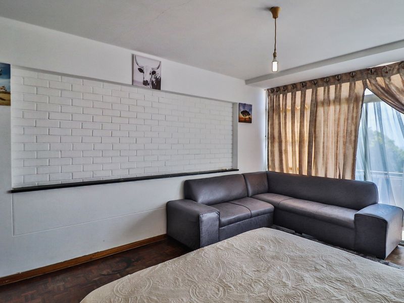 SECURE BACHELOR APARTMENT FOR SALE - Photo 7