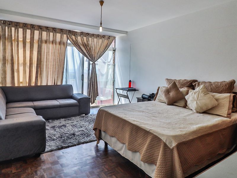 SECURE BACHELOR APARTMENT FOR SALE - Photo 6