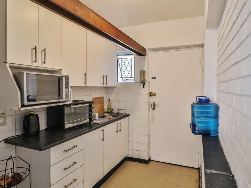 SECURE BACHELOR APARTMENT FOR SALE - Photo 4