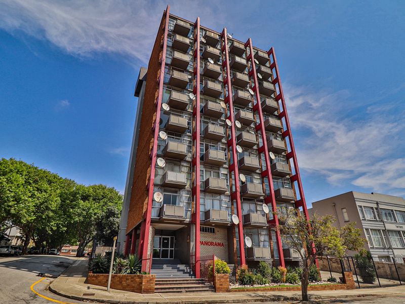 SECURE BACHELOR APARTMENT FOR SALE - Photo 2