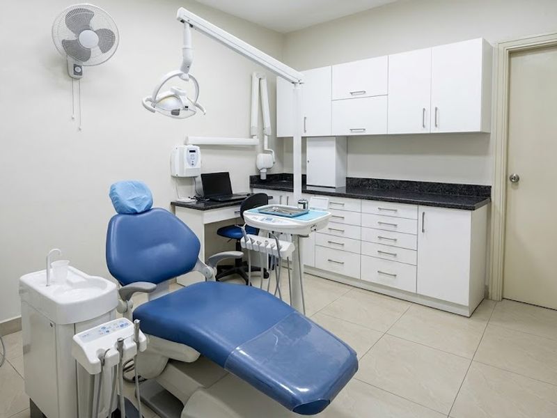 4 Consulting Room practice for sale in Dalview - Photo 9