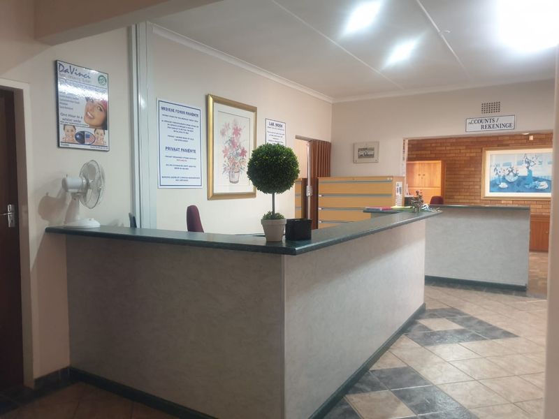 4 Consulting Room practice for sale in Dalview - Photo 2