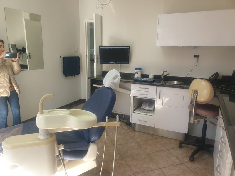 4 Consulting Room practice for sale in Dalview - Photo 4