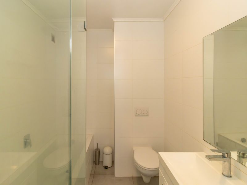 2 Bedroom Apartment for Sale in The Paragon, Observatory - Photo 10