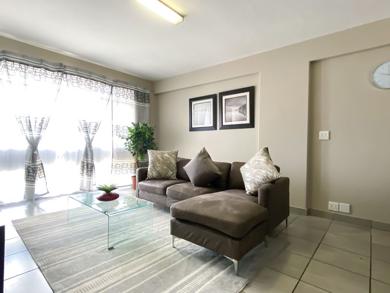 Modern 1-Bedroom Apartment with Private Balcony – Perfect for First-Time Buyers or Investors - Photo 7