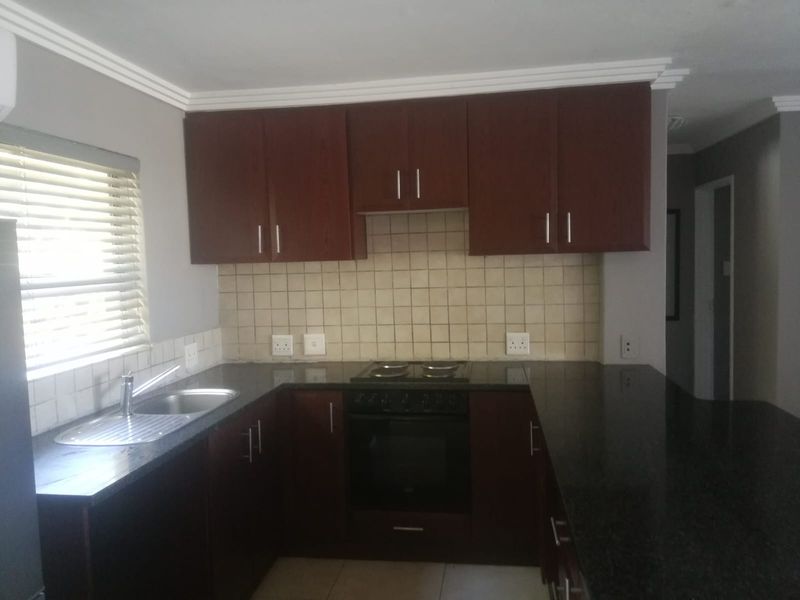 Beachfront Apartment - Exceptional Beachfront Investment Opportunity - Photo 7