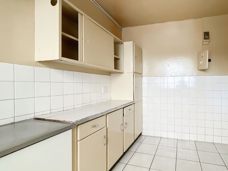 Spacious 2-Bedroom Apartment with Modern Comfort – Ideal for Families or Investors - Photo 4