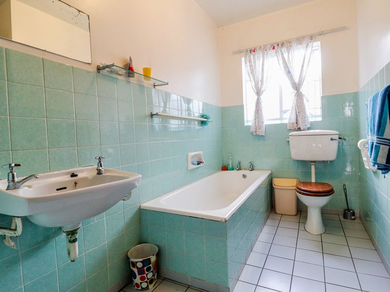 HUMEWOOD FURNISHED ROOM IN SHARED APARTMENT FOR RENT - Photo 7