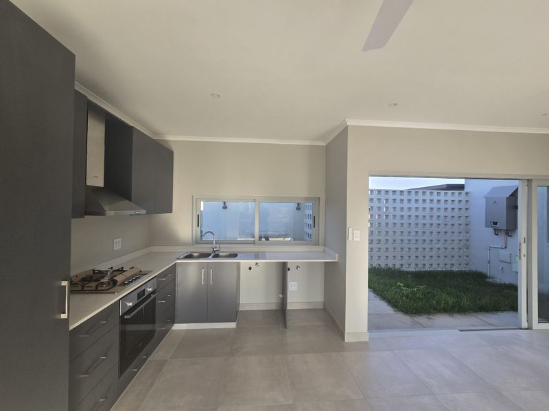 House Rental Monthly In Ballito - Photo 3