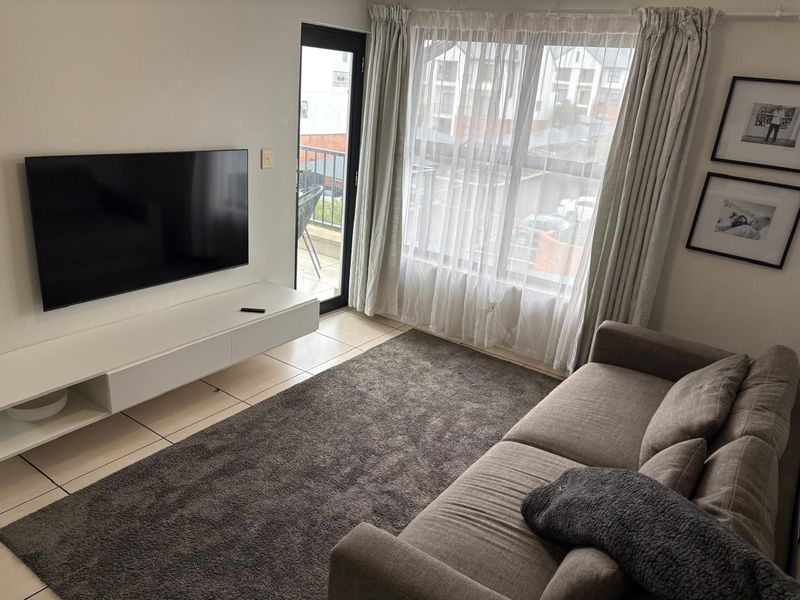 1 Bedroom Apartment - Photo 1