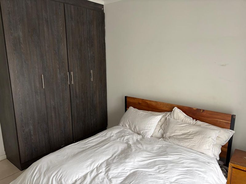 1 Bedroom Apartment - Photo 8