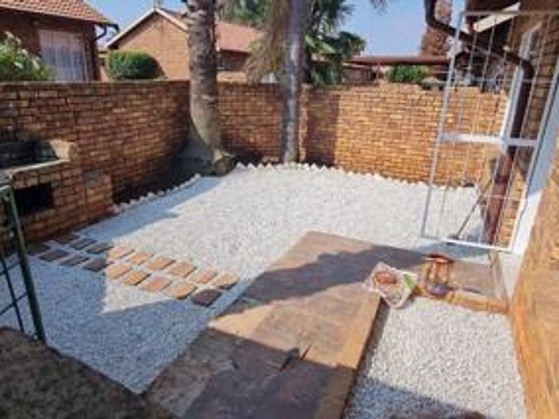 A Home to Call Your Own !! - Photo 2