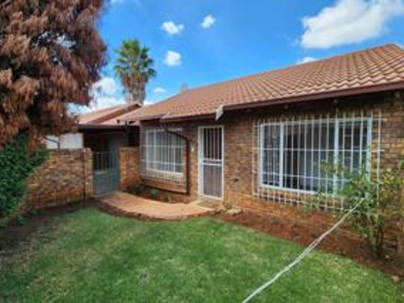 A Home to Call Your Own !! - Photo 4