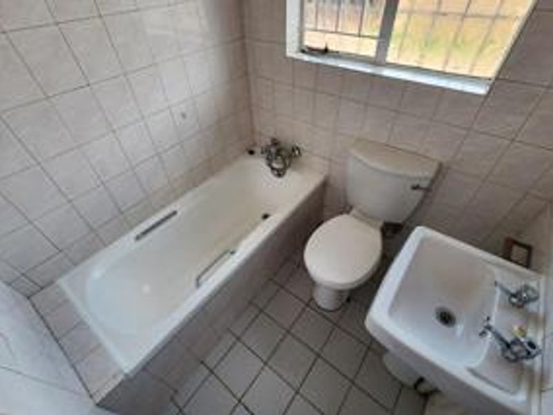 A Home to Call Your Own !! - Photo 10