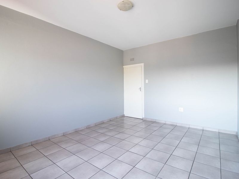 Calling all investors and first time home buyers - Photo 7