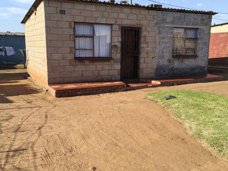 One bedroom RDP for sale - Photo 4