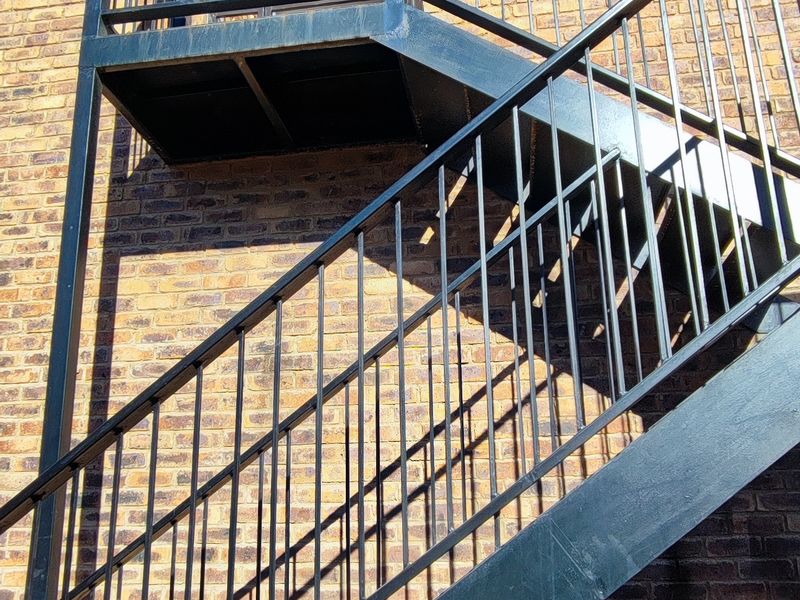 STUDIO UNIT AVAILABLE IN SMALL SECURE COMPLEX - Photo 3