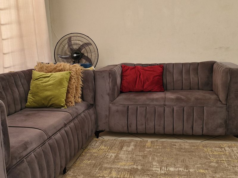 MODERN 3 BEDROOM TOWNHOUSE FOR SALE IN WILLOW PARK MANOR FOR R 1 350 000 - Photo 5