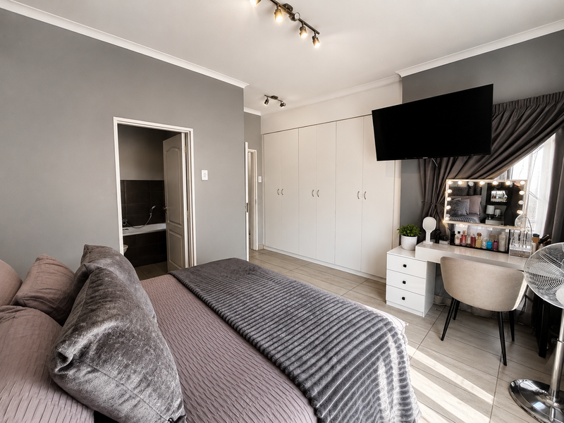 Exceptional  sunny spacious Apartment - Photo 5