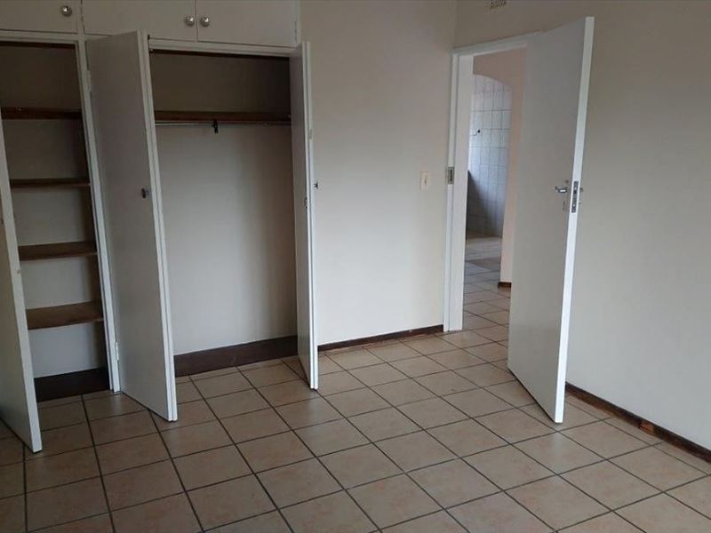 1ST FLOOR NEAT 2-BEDROOM APARTMENT FOR SALE - Photo 10