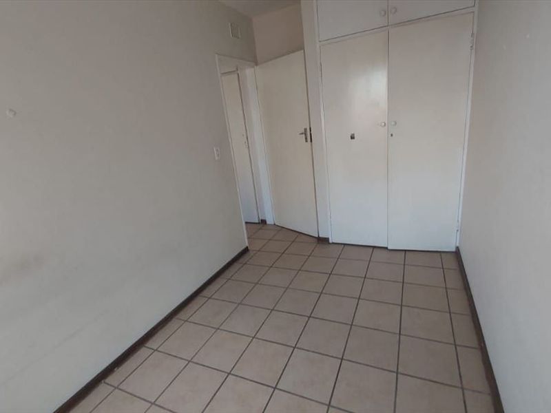 1ST FLOOR NEAT 2-BEDROOM APARTMENT FOR SALE - Photo 8