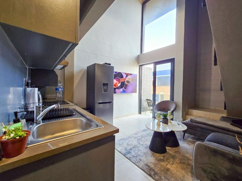 Beautiful New York-Style Loft Apartment for Sale in Umhlanga - Air BNB Friendly - Photo 10