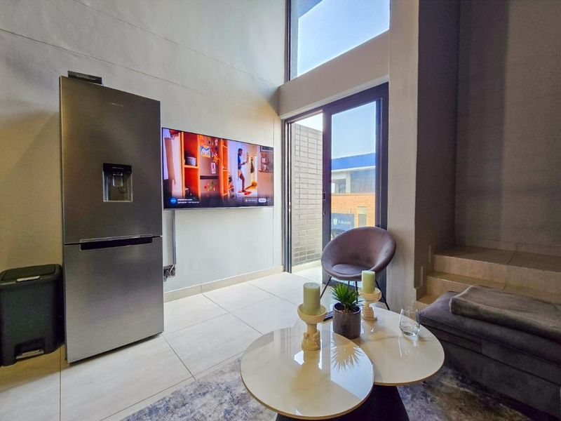 Beautiful New York-Style Loft Apartment for Sale in Umhlanga - Air BNB Friendly - Photo 9