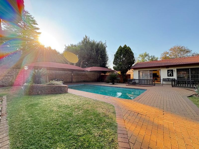 One Property. Endless Possibilities in Denne Oord - Photo 1