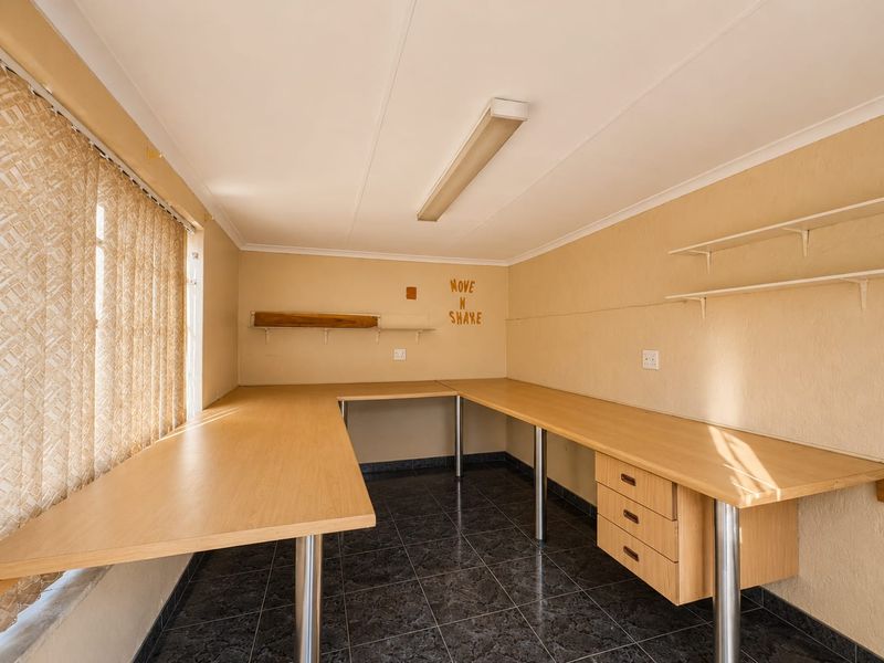 One Property. Endless Possibilities in Denne Oord - Photo 8