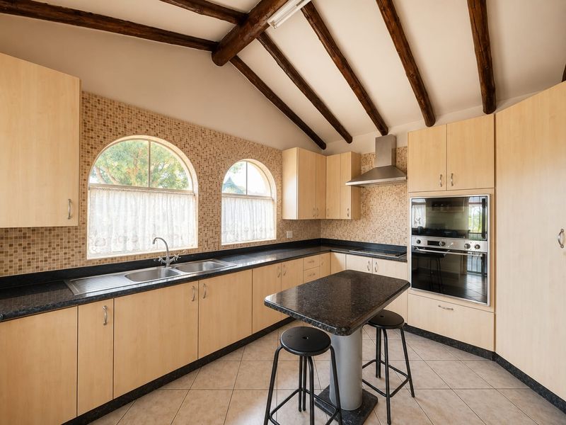 One Property. Endless Possibilities in Denne Oord - Photo 6